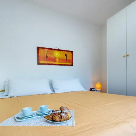 Galatea Executive Sea View אצ'י קסטלו