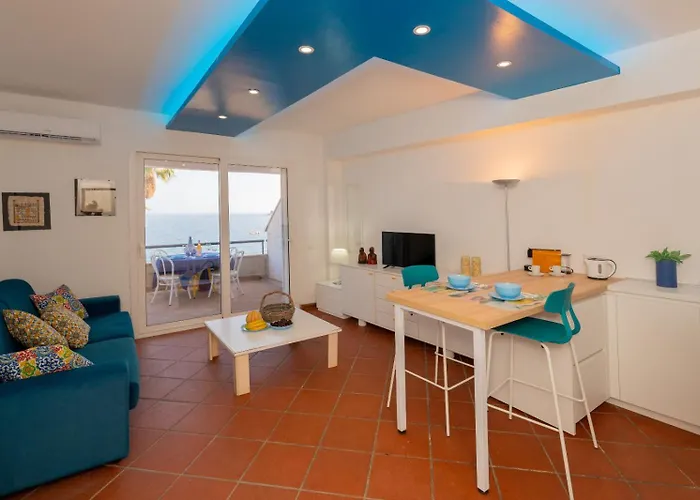 Galatea Executive Sea View *