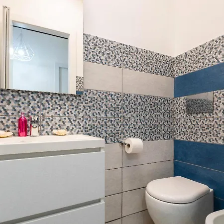 아파트 Galatea Executive Sea View *