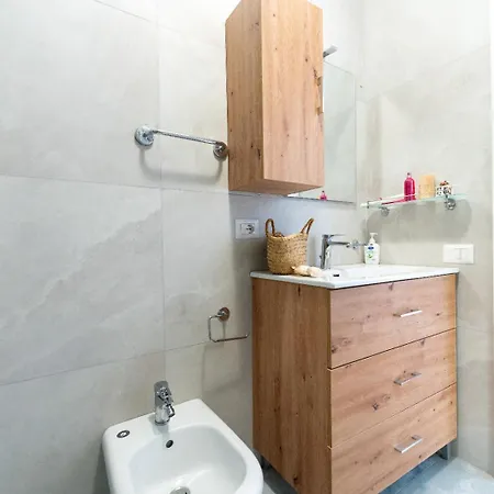 Galatea Executive Sea View 아파트 아치카스텔로