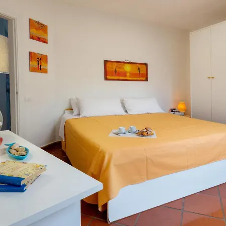 Galatea Executive Sea View 아파트 아치카스텔로