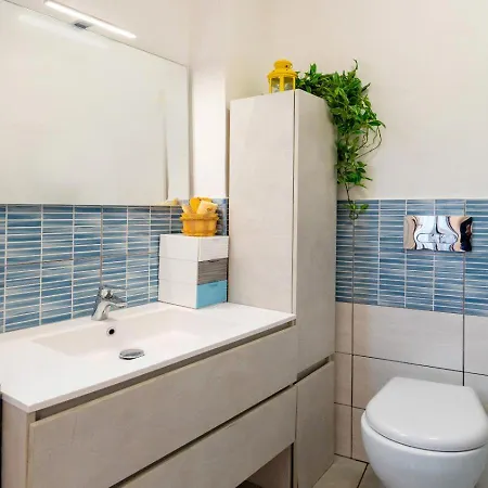 Galatea Executive Sea View 아치카스텔로