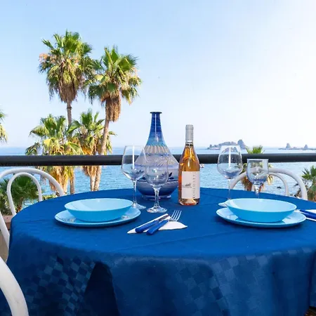 Galatea Executive Sea View * 아치카스텔로
